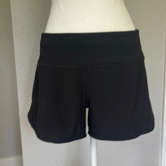 lululemon athletica Pants - Lululemon Speed Up Mid-Rise Lined Short 4"